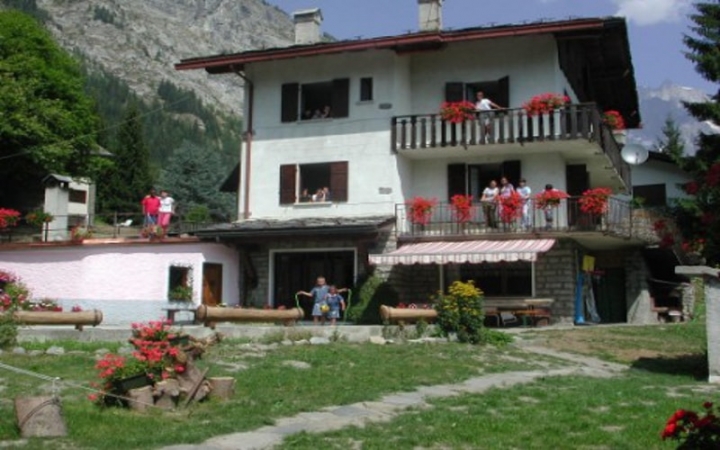 Casa per Ferie Notre Dame du Mont Blanc Montagna