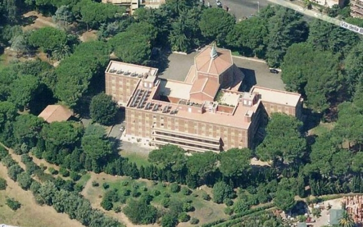 Casa del Pellegrino Santa Teresa Coudrec Roma